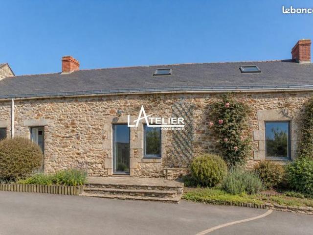 Maison 9 pièces 273 m²