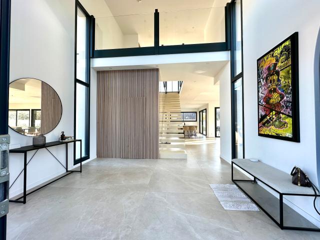 Maison 9 pièces 285 m²