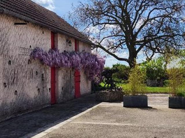Maison 9 pièces 286 m²