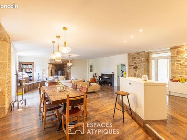 Maison 9 pièces 286 m²