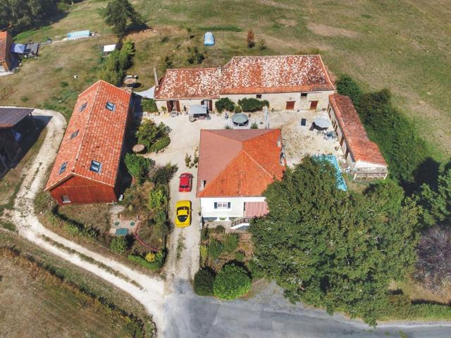 Maison 9 pièces 286 m²