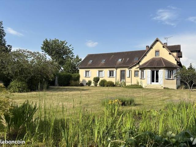 Maison 9 pièces 286 m²