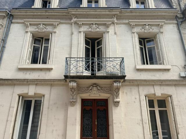 Maison 9 pièces 287 m²