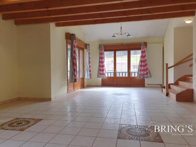 Maison 9 pièces 288 m²