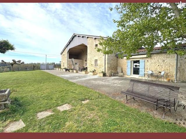 Maison 9 pièces 288 m²