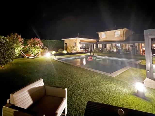 Maison 9 pièces 288 m²