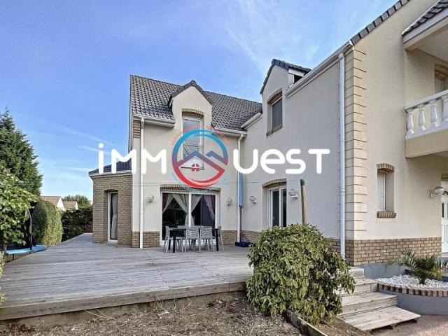 Maison 9 pièces 280 m²