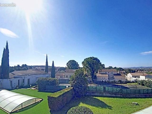 Maison 9 pièces 280 m²