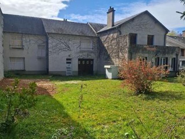 Maison 9 pièces 280 m²