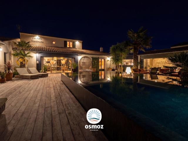 Maison 9 pièces 280 m²