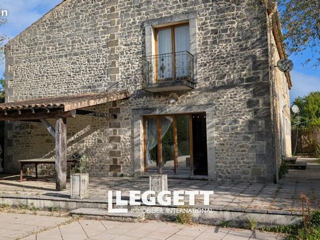 Maison 9 pièces 280 m²