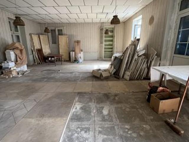 Maison 9 pièces 280 m²