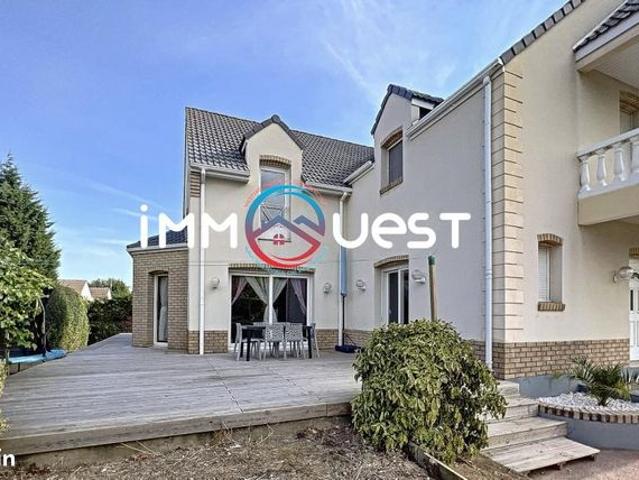 Maison 9 pièces 280 m²
