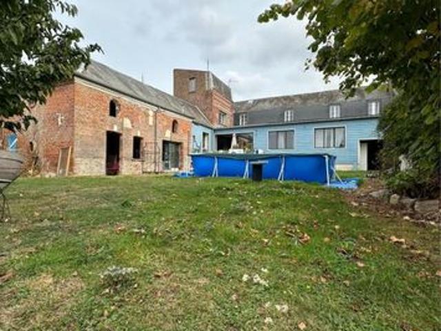 Maison 9 pièces 280 m²