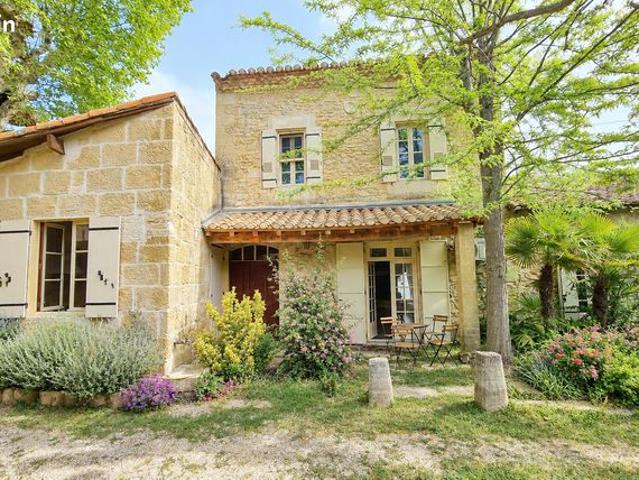Maison 9 pièces 281 m²
