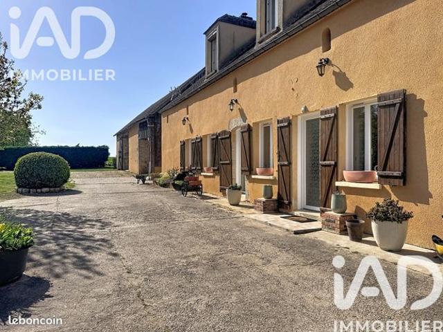Maison 9 pièces 281 m²