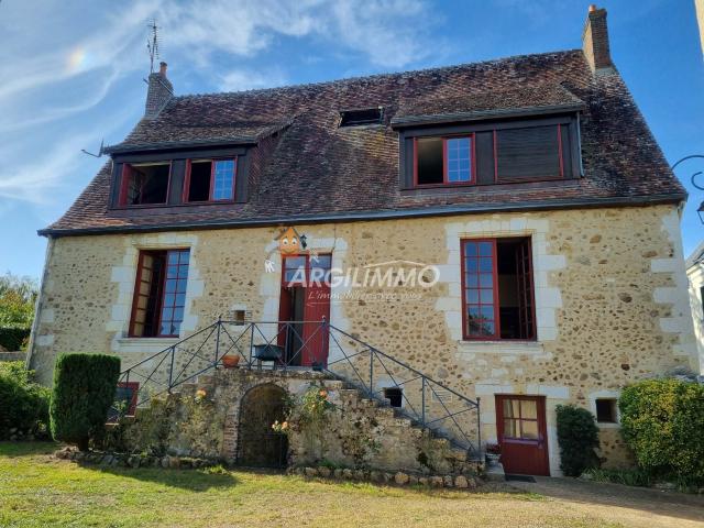 Maison 9 pièces 282 m²
