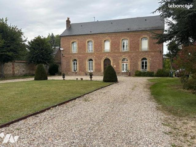 Maison 9 pièces 282 m²