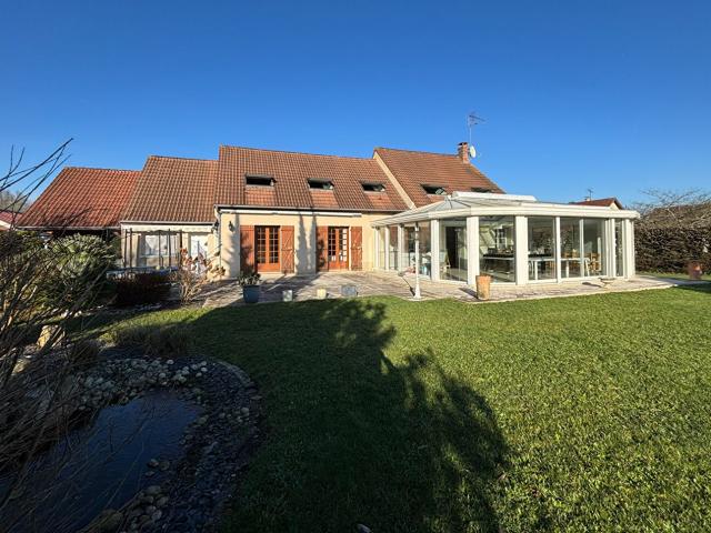 Maison 9 pièces 283 m²