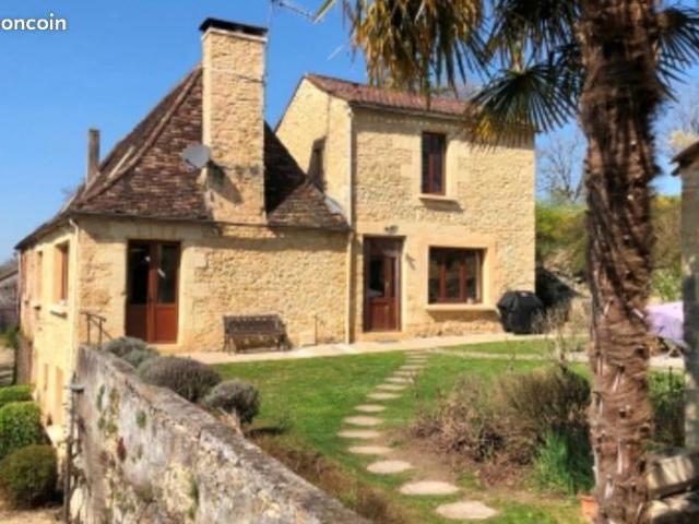Maison 9 pièces 294 m²