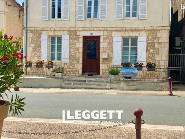 Maison 9 pièces 295 m²