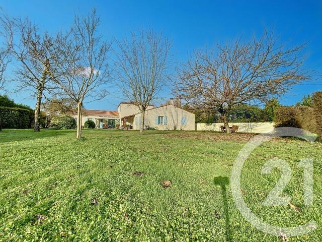 Maison 9 pièces 295 m²
