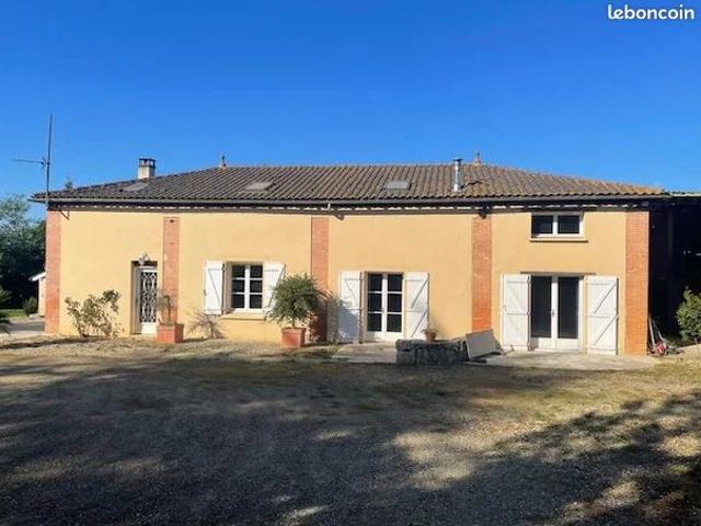 Maison 9 pièces 296 m²