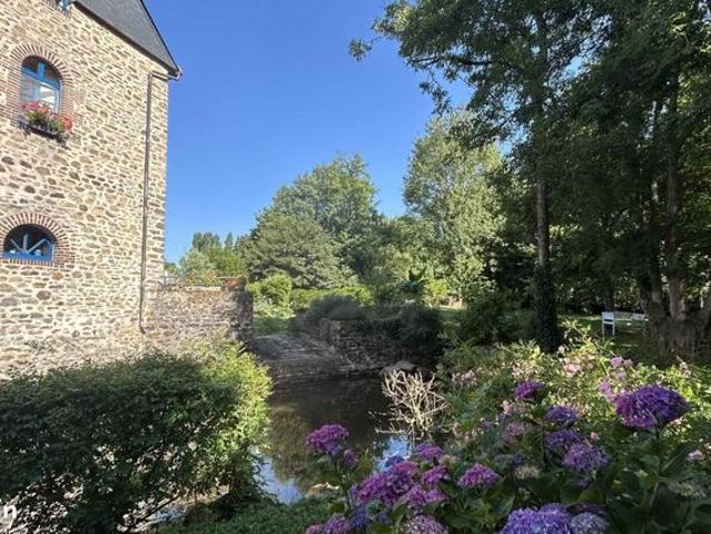 Maison 9 pièces 297 m²