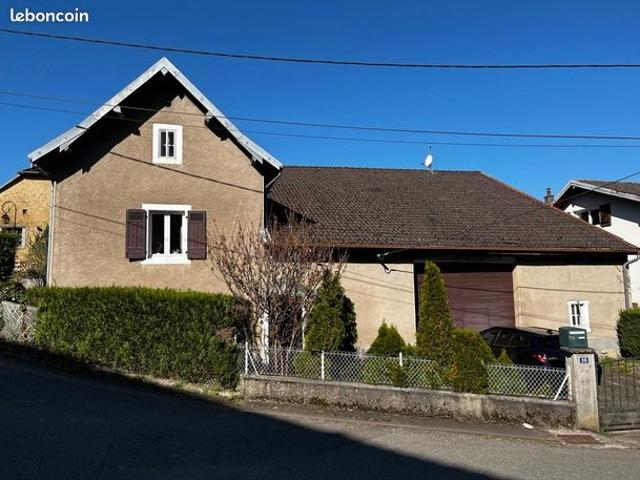 Maison 9 pièces 297 m²