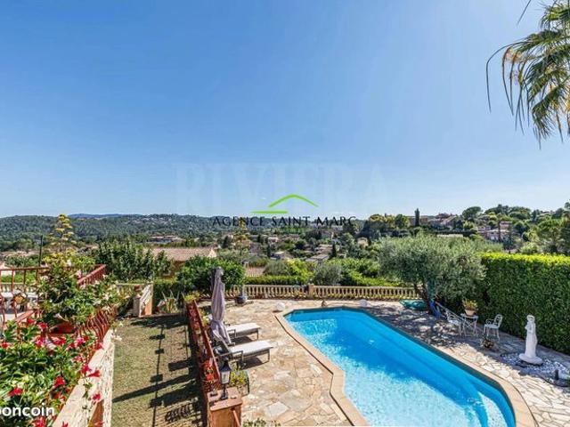 Maison 9 pièces 298 m²