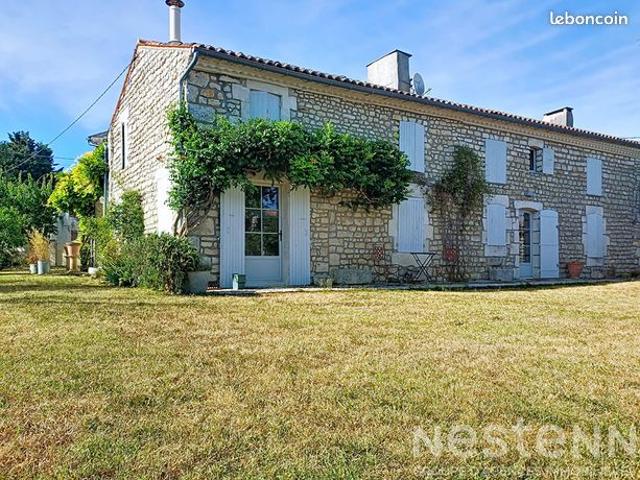 Maison 9 pièces 299 m²