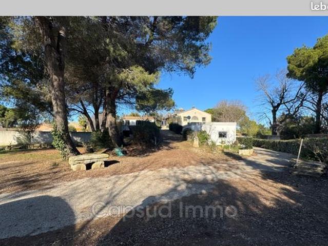 Maison 9 pièces 290 m²