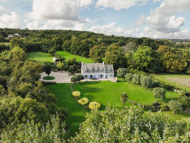 Maison 9 pièces 290 m²