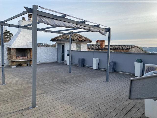 Maison 9 pièces 290 m²