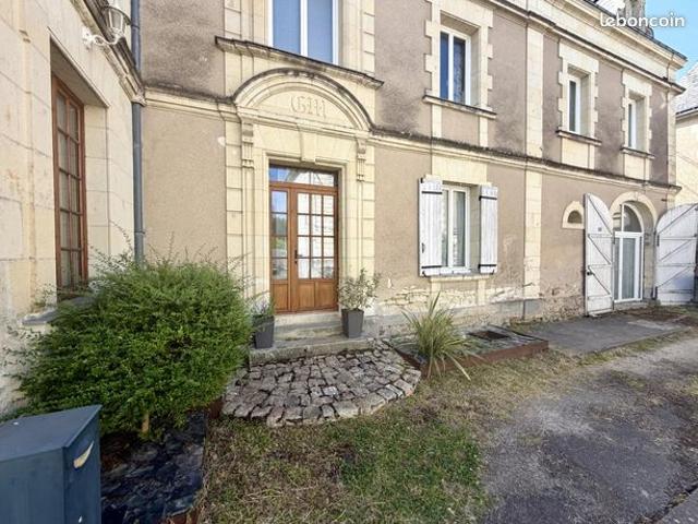 Maison 9 pièces 290 m²