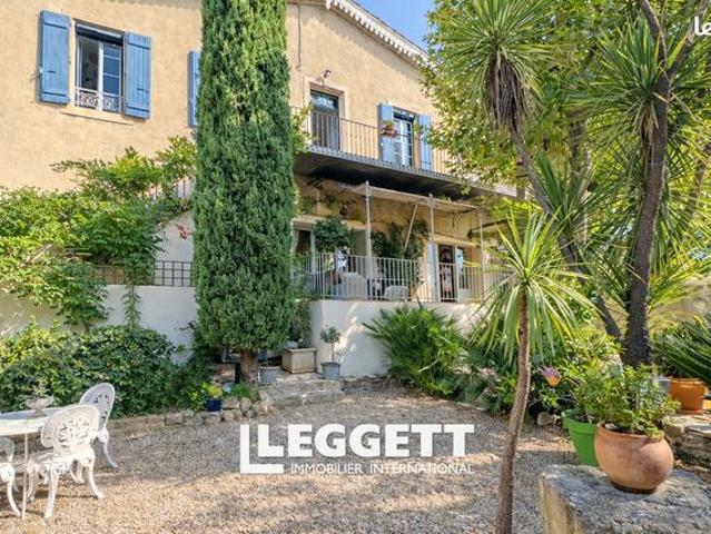 Maison 9 pièces 290 m²