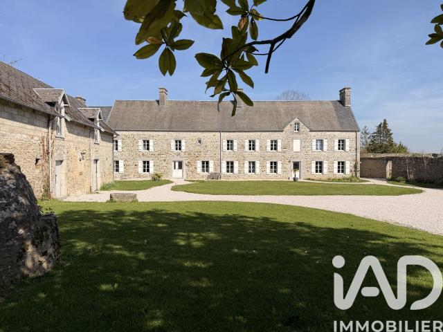 Maison 9 pièces 291 m²