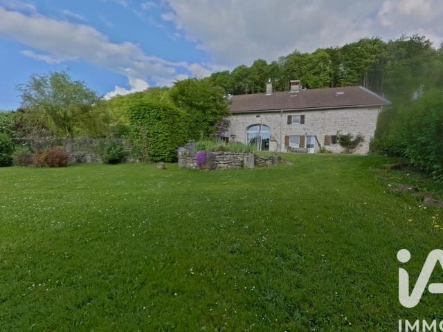 Maison 9 pièces 292 m²