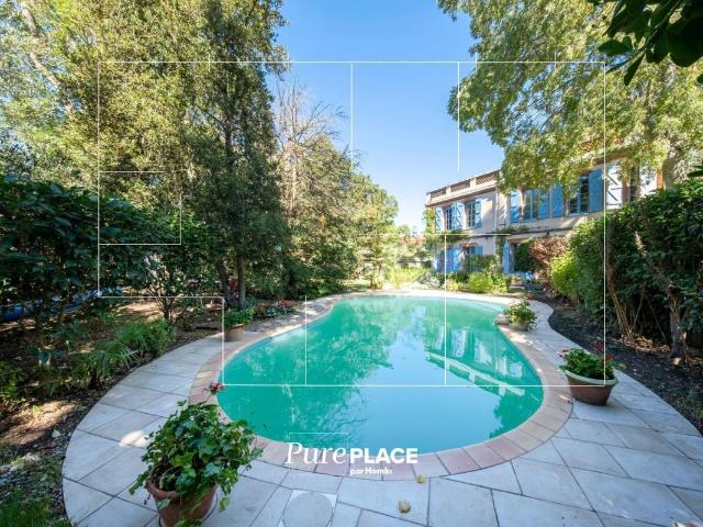 Maison 9 pièces 292 m²