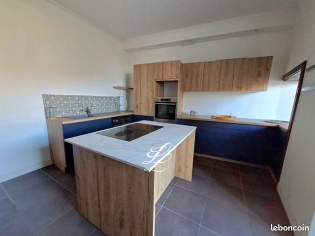 Maison 9 pièces 292 m²
