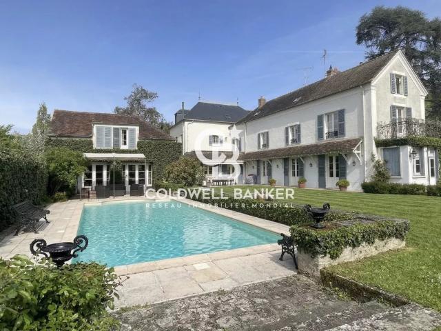 Maison 9 pièces 306 m²