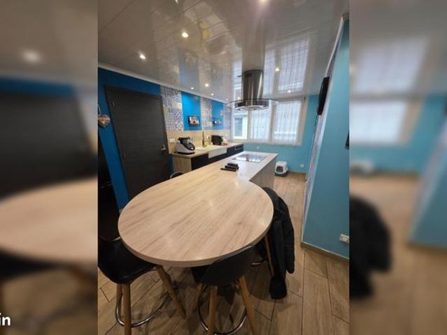 Maison 9 pièces 306 m²