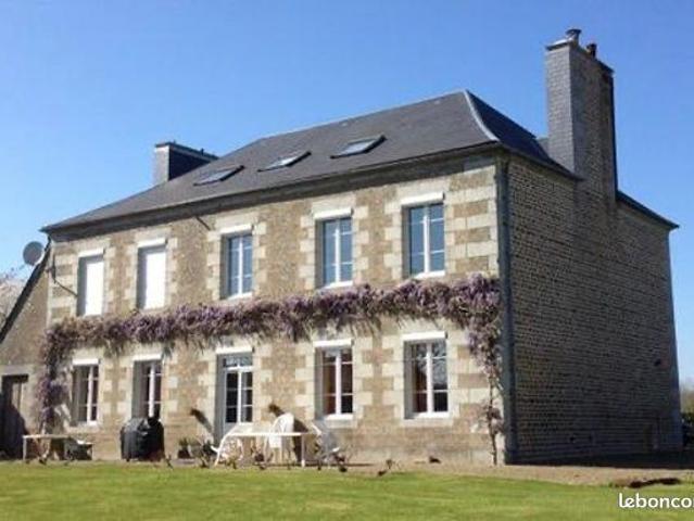Maison 10 pièces 308 m²