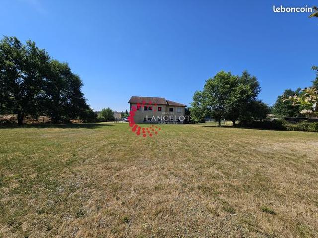 Maison 9 pièces 309 m²