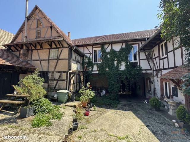 Maison 9 pièces 300 m²