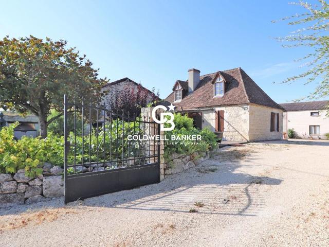 Maison 9 pièces 300 m²