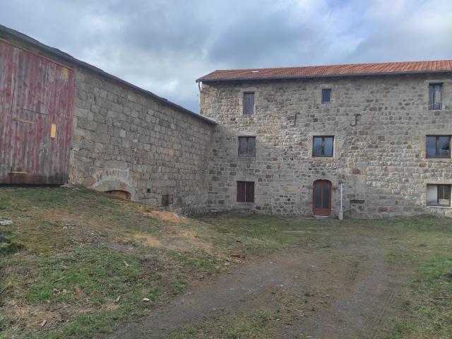 Maison 9 pièces 300 m²