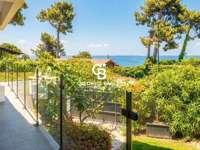 Maison 9 pièces 300 m²