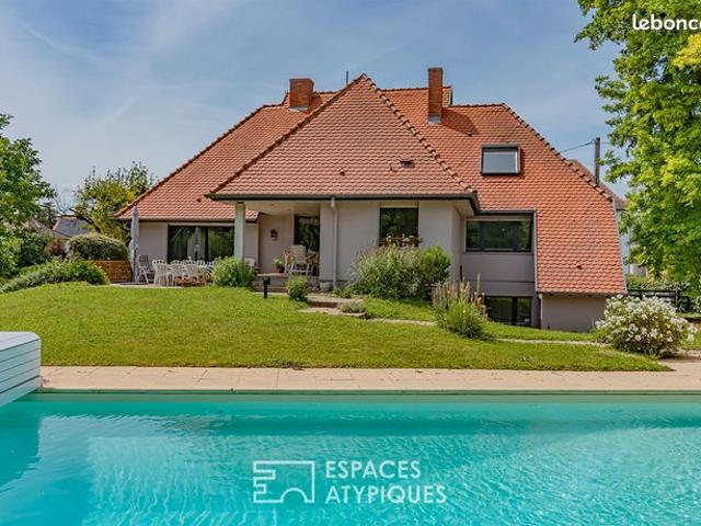 Maison 9 pièces 301 m²