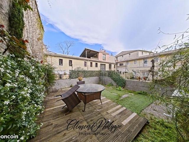 Maison 9 pièces 314 m²